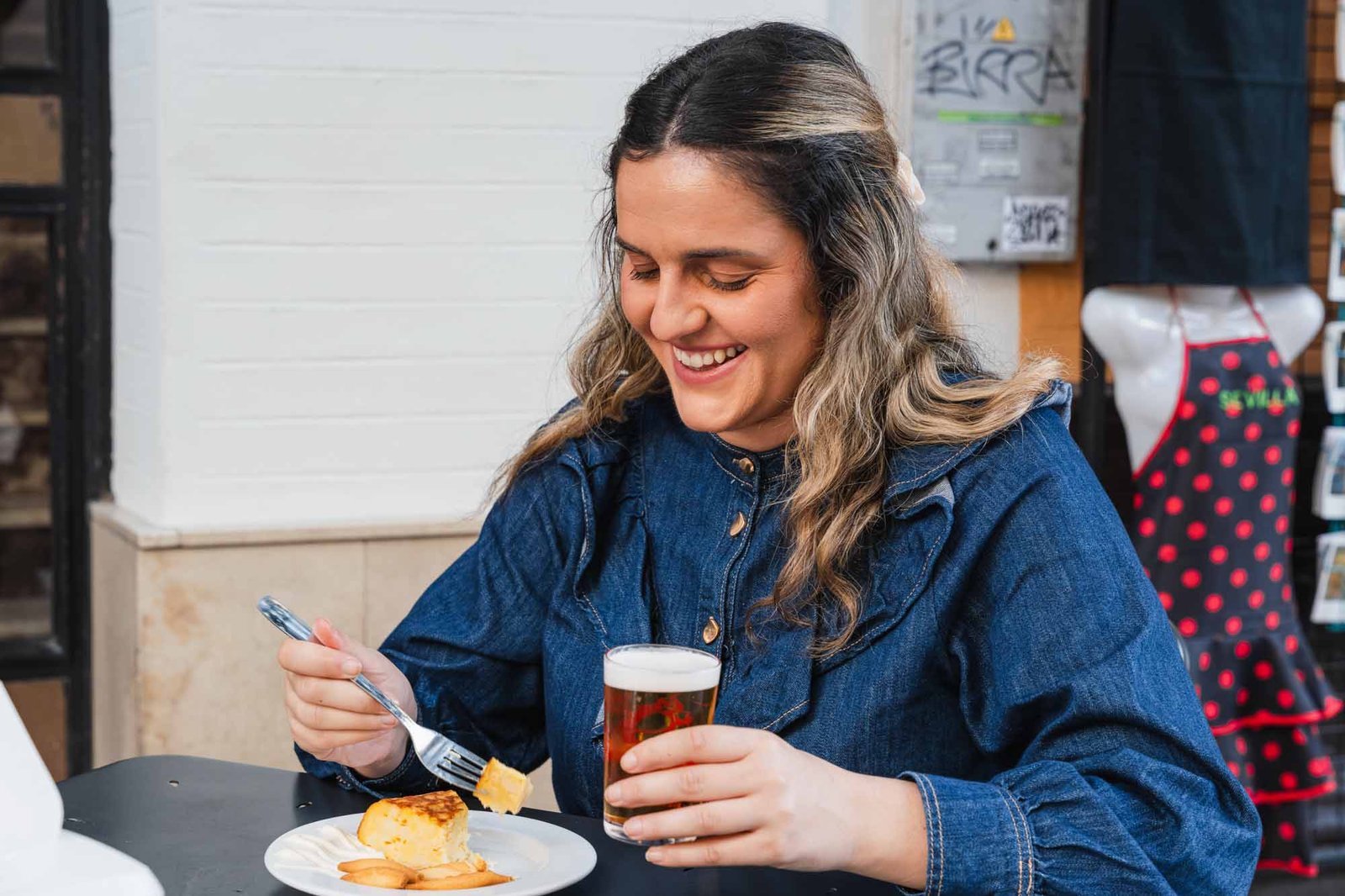 Gourmet tapas and wine tour in Sevilla