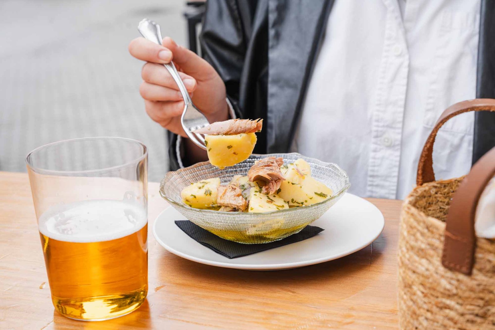 Gourmet tapas and wine tour in Sevilla